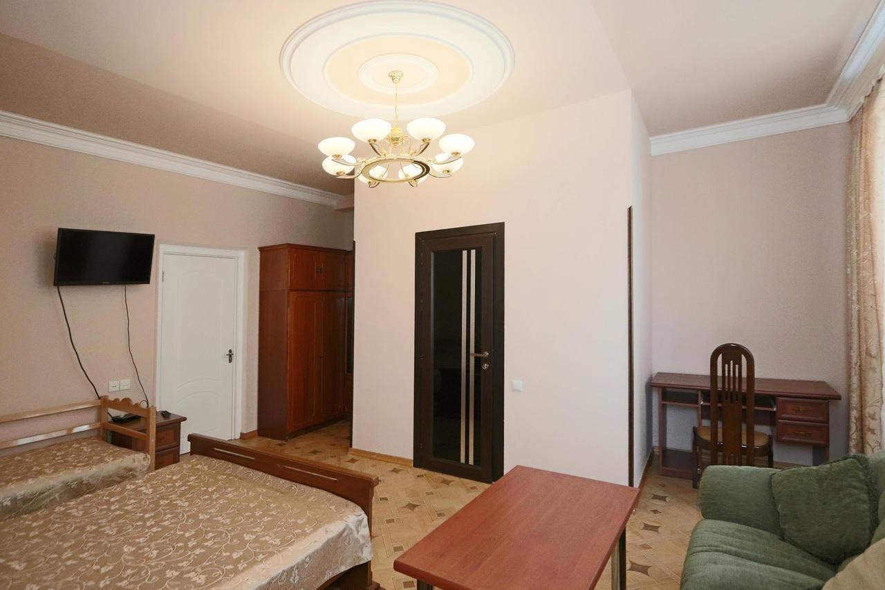 Garnim Guest House Yerevan Luaran gambar
